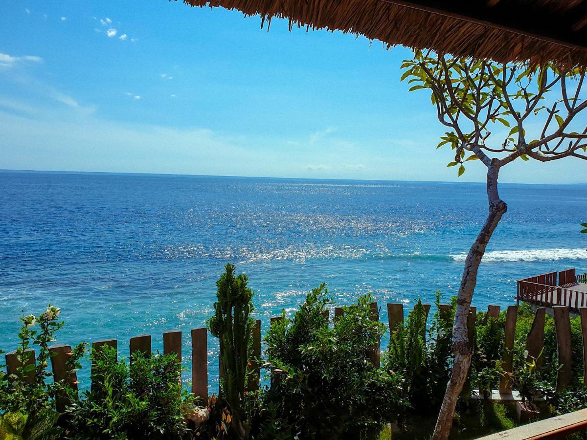 Malibu Huts Hotel Semaya Exterior foto