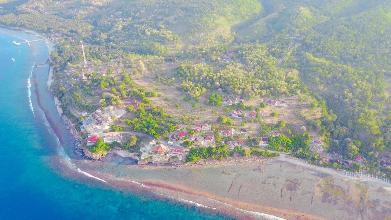 Malibu Huts Hotel Semaya Exterior foto