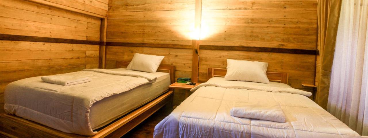 Malibu Huts Hotel Semaya Exterior foto